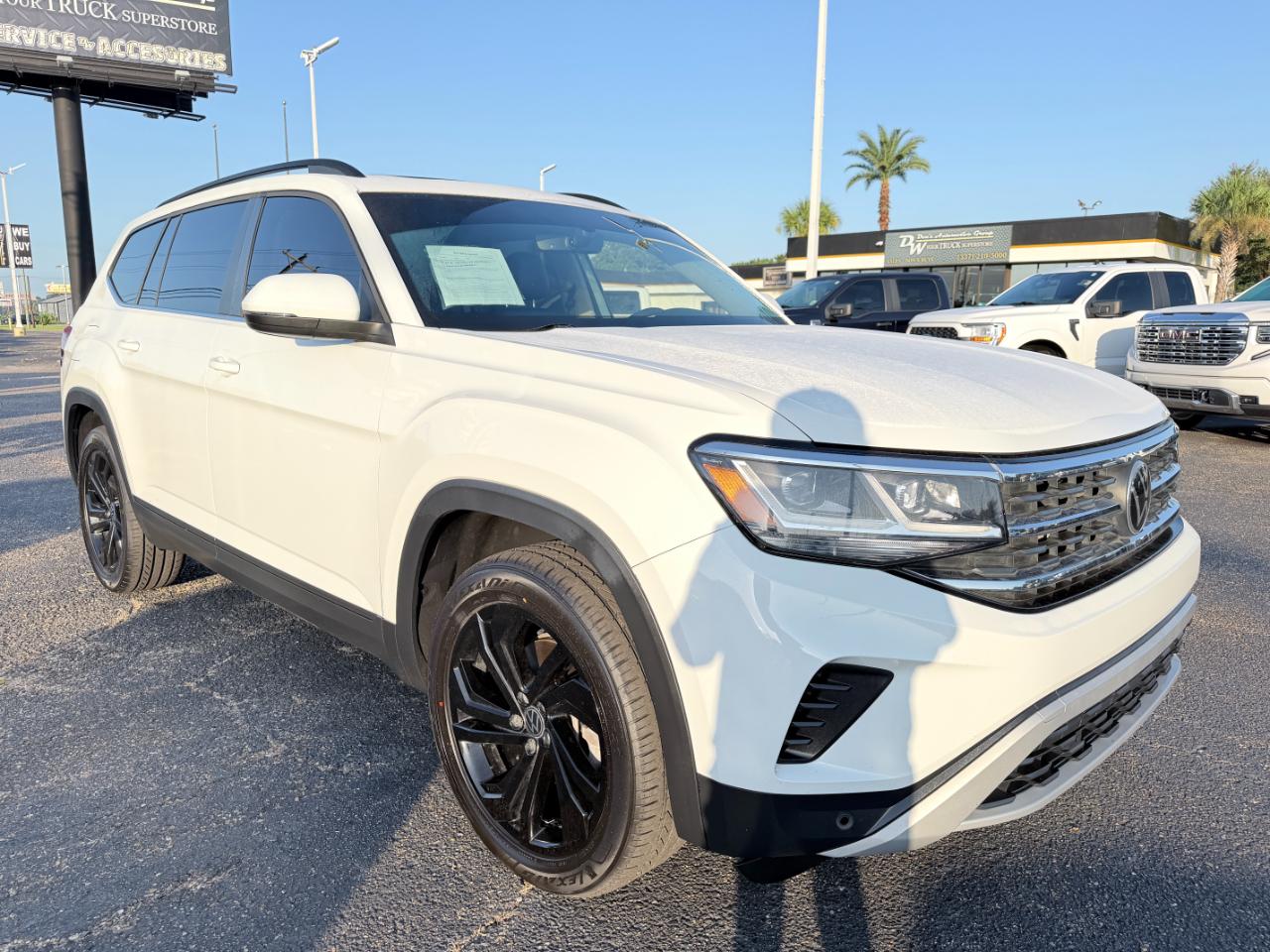 Volkswagen Atlas 3.6L V6 SE w/Technology 4MOTION 2022