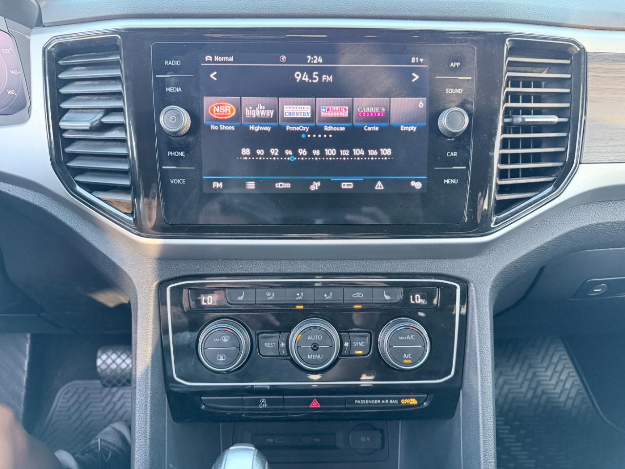 Volkswagen Atlas 3.6L V6 SE w/Technology 4MOTION 2022