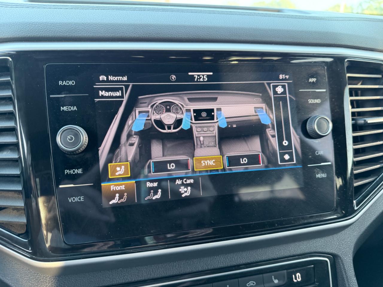 Volkswagen Atlas 3.6L V6 SE w/Technology 4MOTION 2022