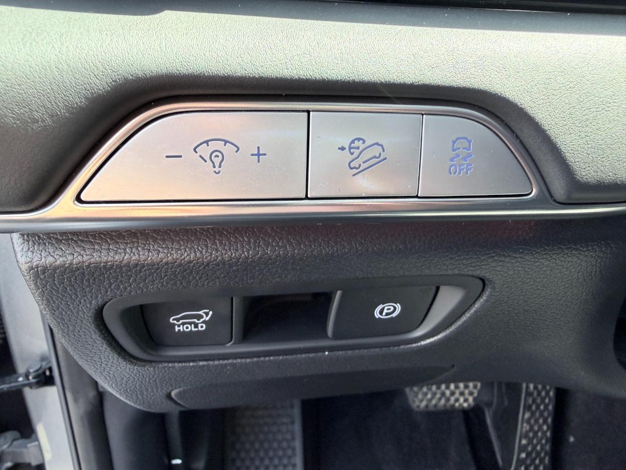Genesis GV80 2.5T Standard AWD 2025