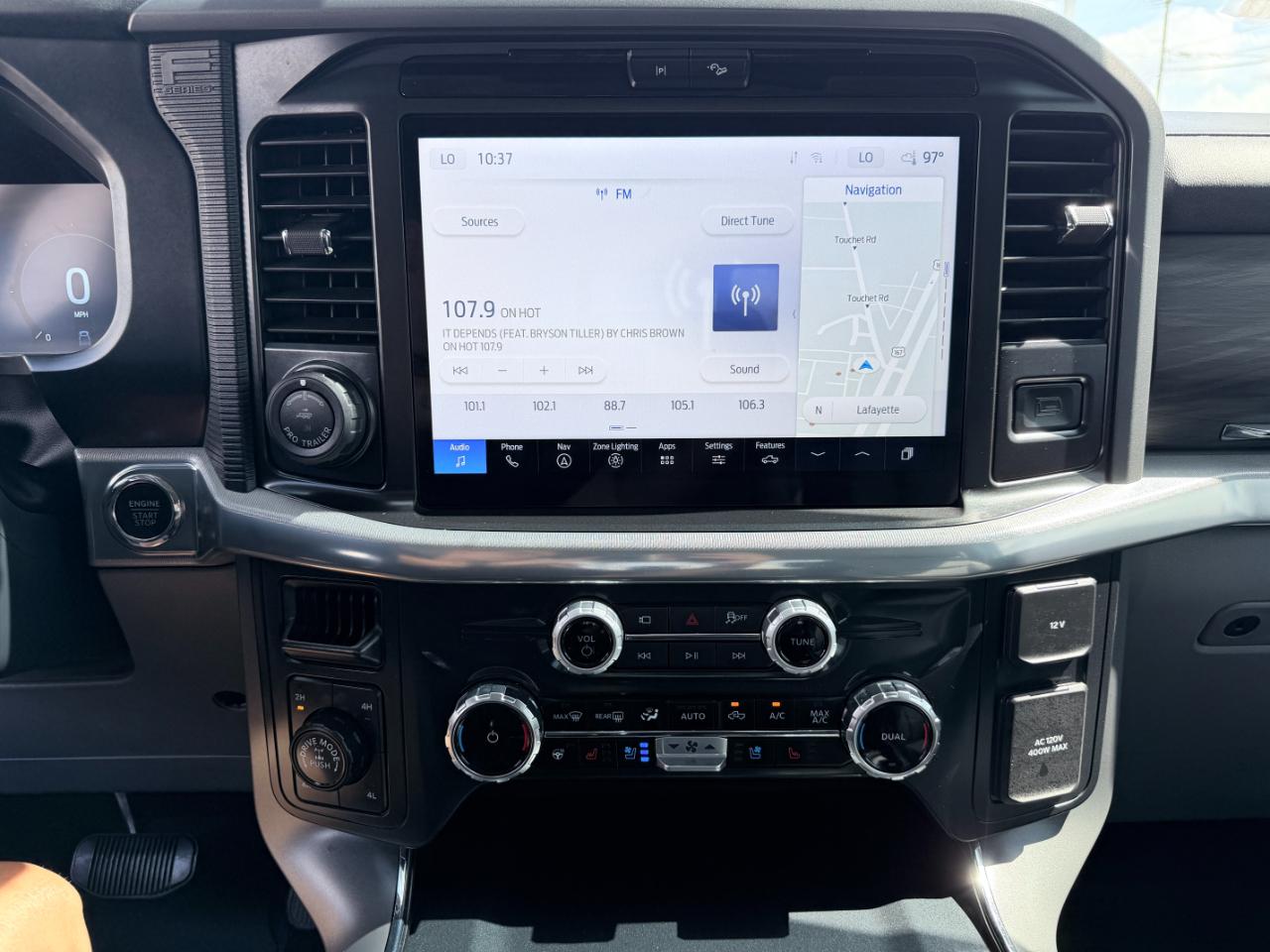 Ford F-150 Lariat 4WD SuperCrew 5.5' Box 2025