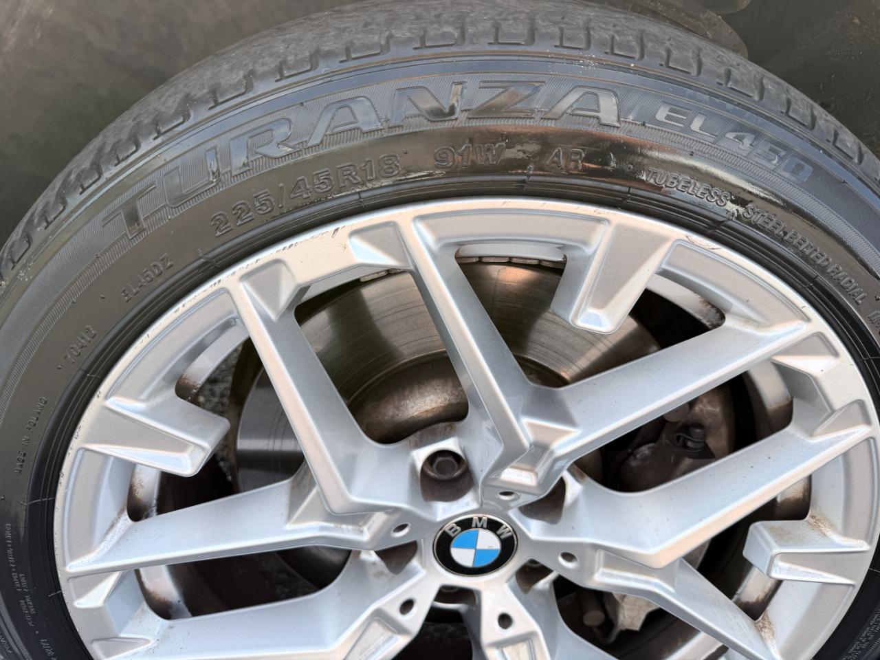 BMW 3 Series 330i xDrive Sedan 2025