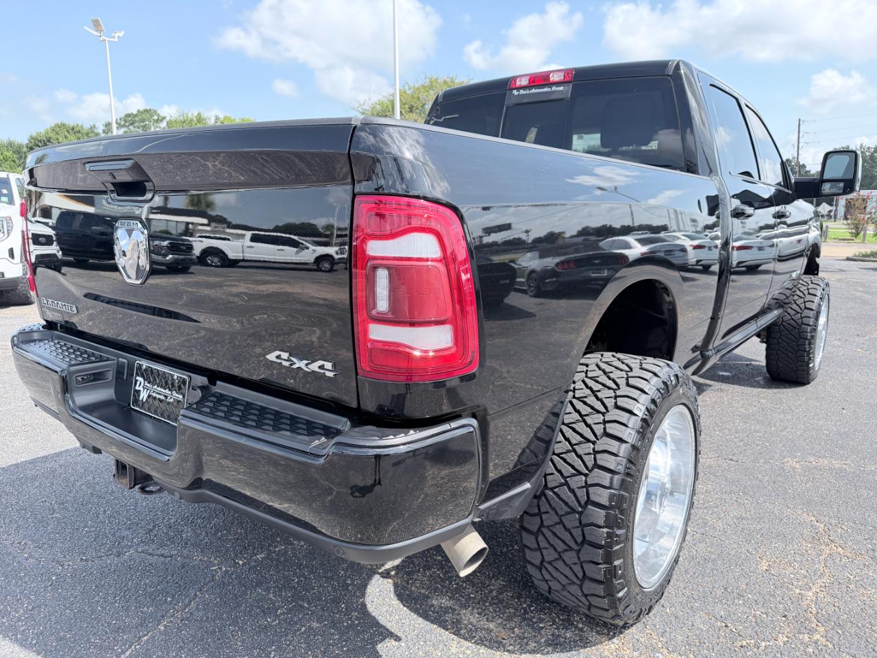 RAM 2500 Laramie 4x4 Crew Cab 6'4" Box 2024