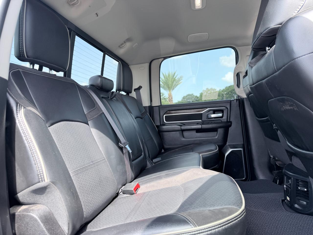 RAM 2500 Laramie 4x4 Crew Cab 6'4" Box 2024