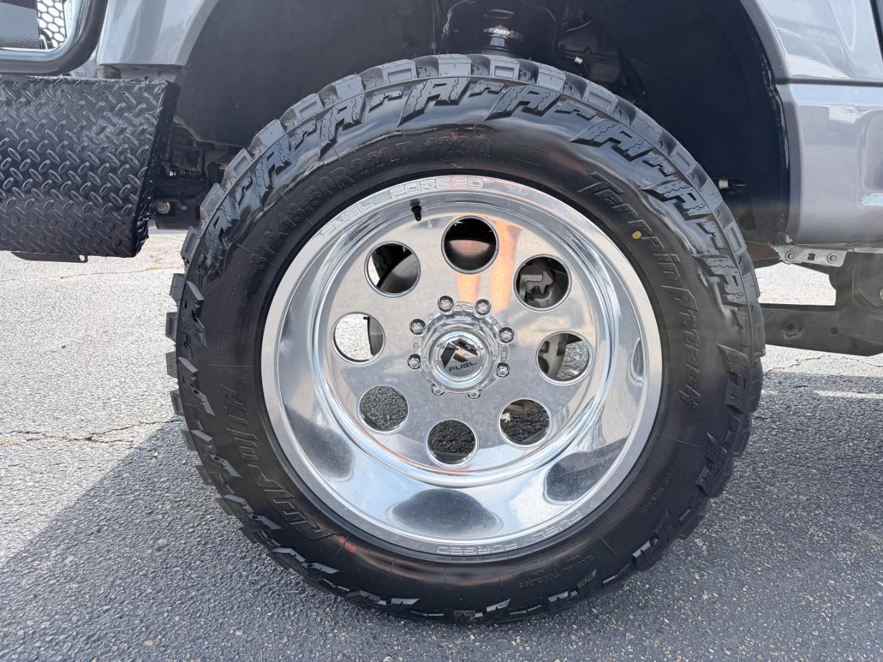 Ford Super Duty F-250 SRW XLT 4WD Crew Cab 8' Box 2024