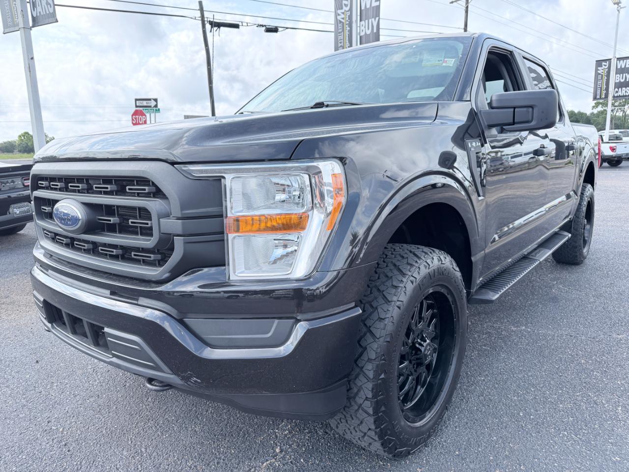 Ford F-150 XL 4WD SuperCrew 5.5' Box 2022