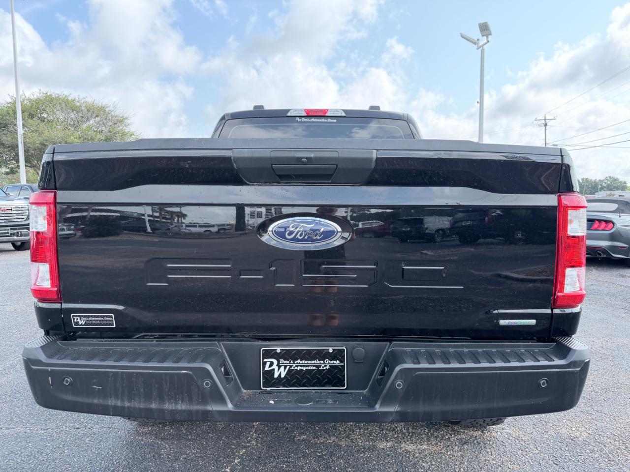 Ford F-150 XL 4WD SuperCrew 5.5' Box 2022