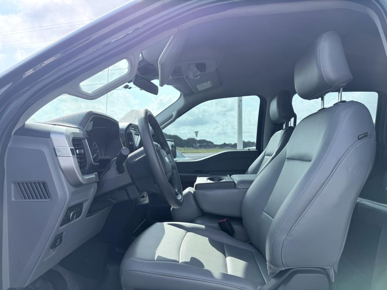 Ford F-150 XL 4WD SuperCrew 5.5' Box 2022