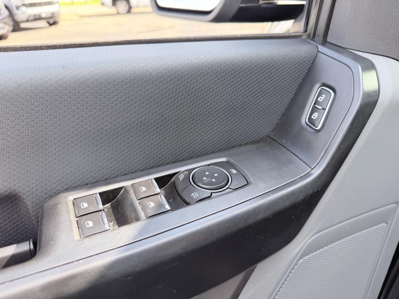 Ford F-150 XL 4WD SuperCrew 5.5' Box 2022