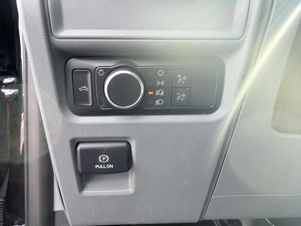Ford F-150 XL 4WD SuperCrew 5.5' Box 2022