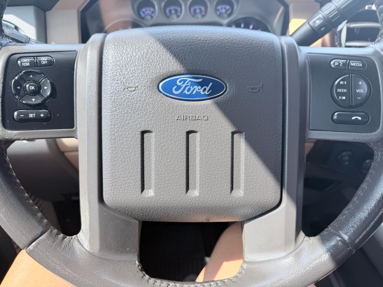 Ford Super Duty F-250 SRW 4WD Crew Cab 172" Platinum 2016