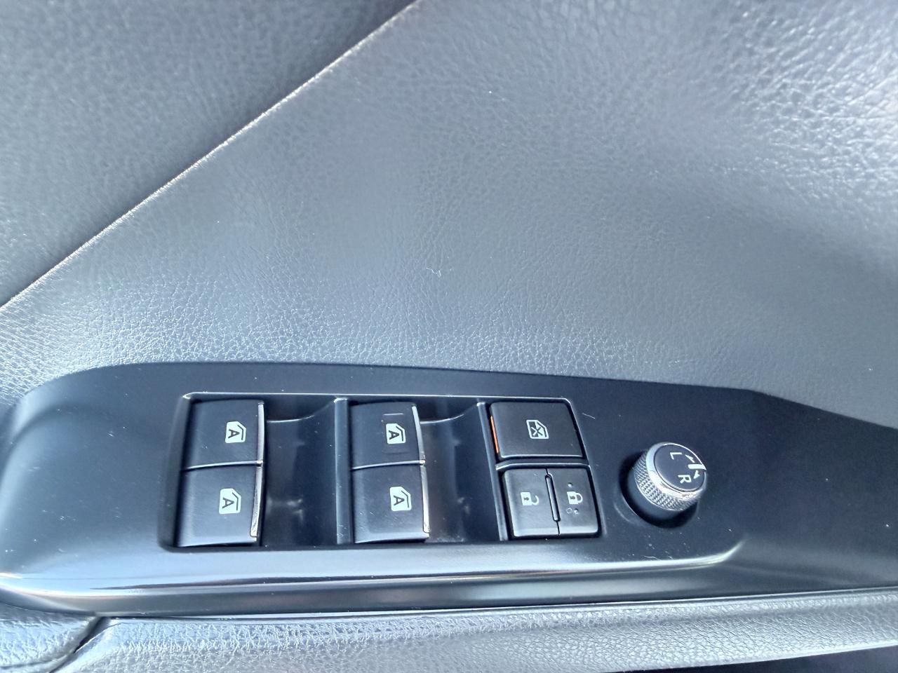 Toyota Camry XSE V6 Auto (Natl) 2020