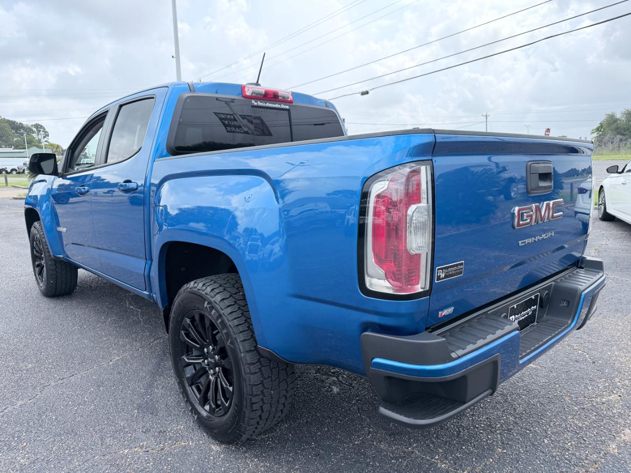 GMC Canyon 2WD Crew Cab 128" Elevation 2022