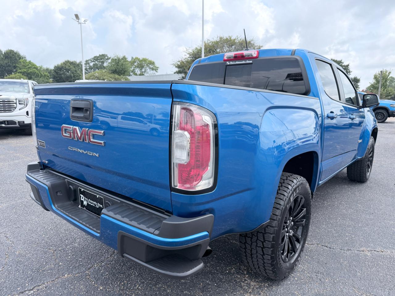 GMC Canyon 2WD Crew Cab 128" Elevation 2022
