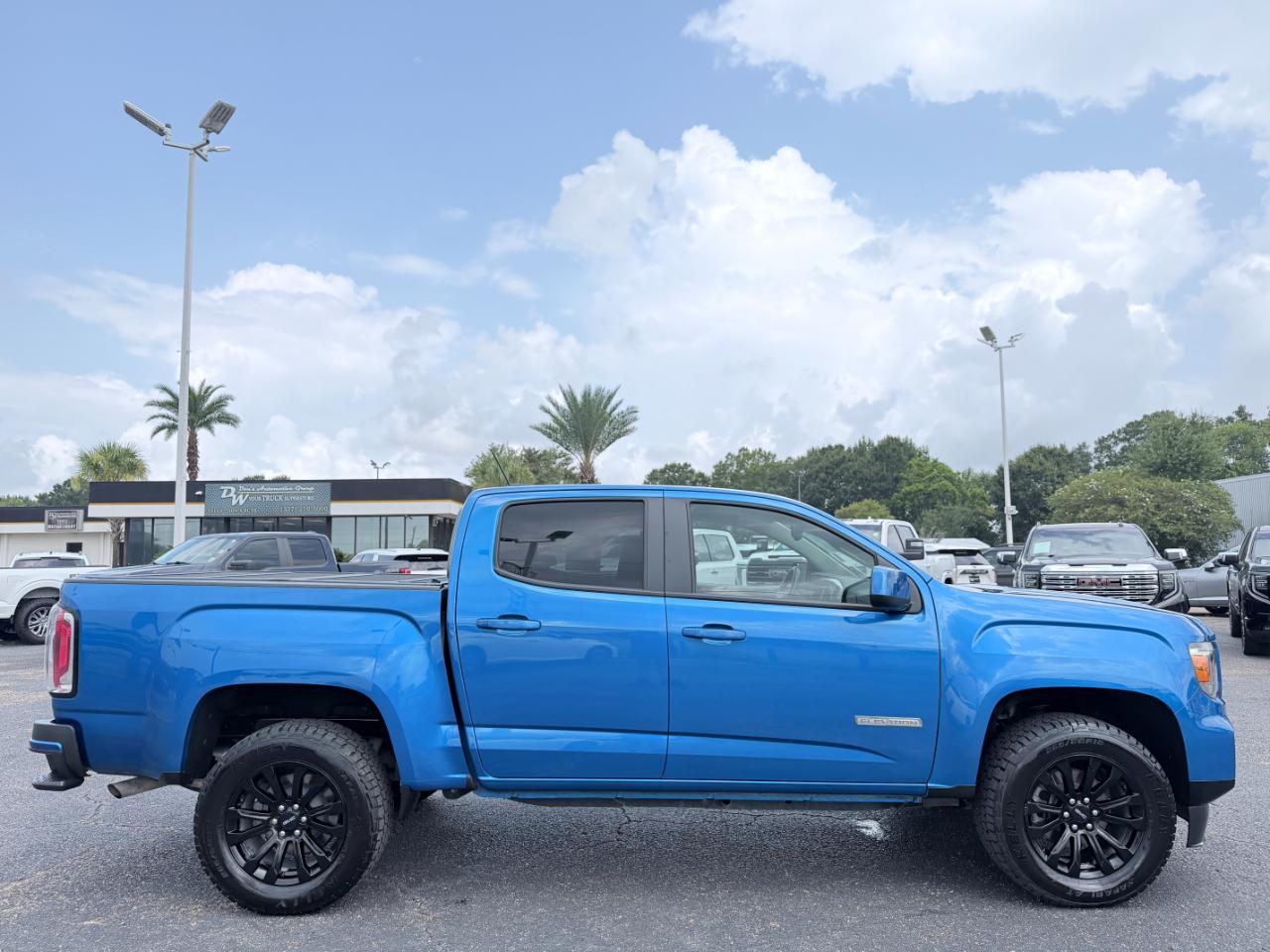 GMC Canyon 2WD Crew Cab 128" Elevation 2022