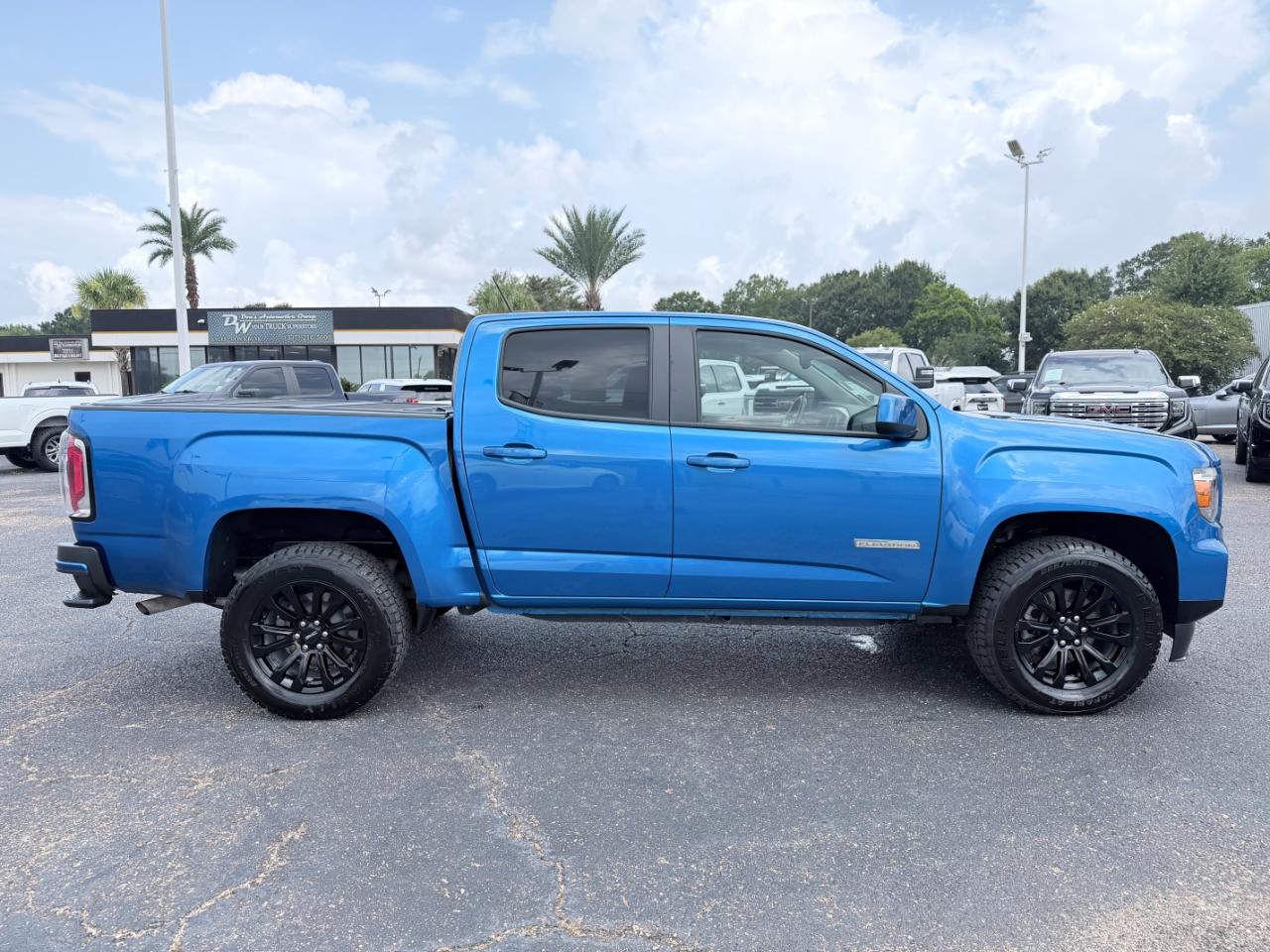 GMC Canyon 2WD Crew Cab 128" Elevation 2022