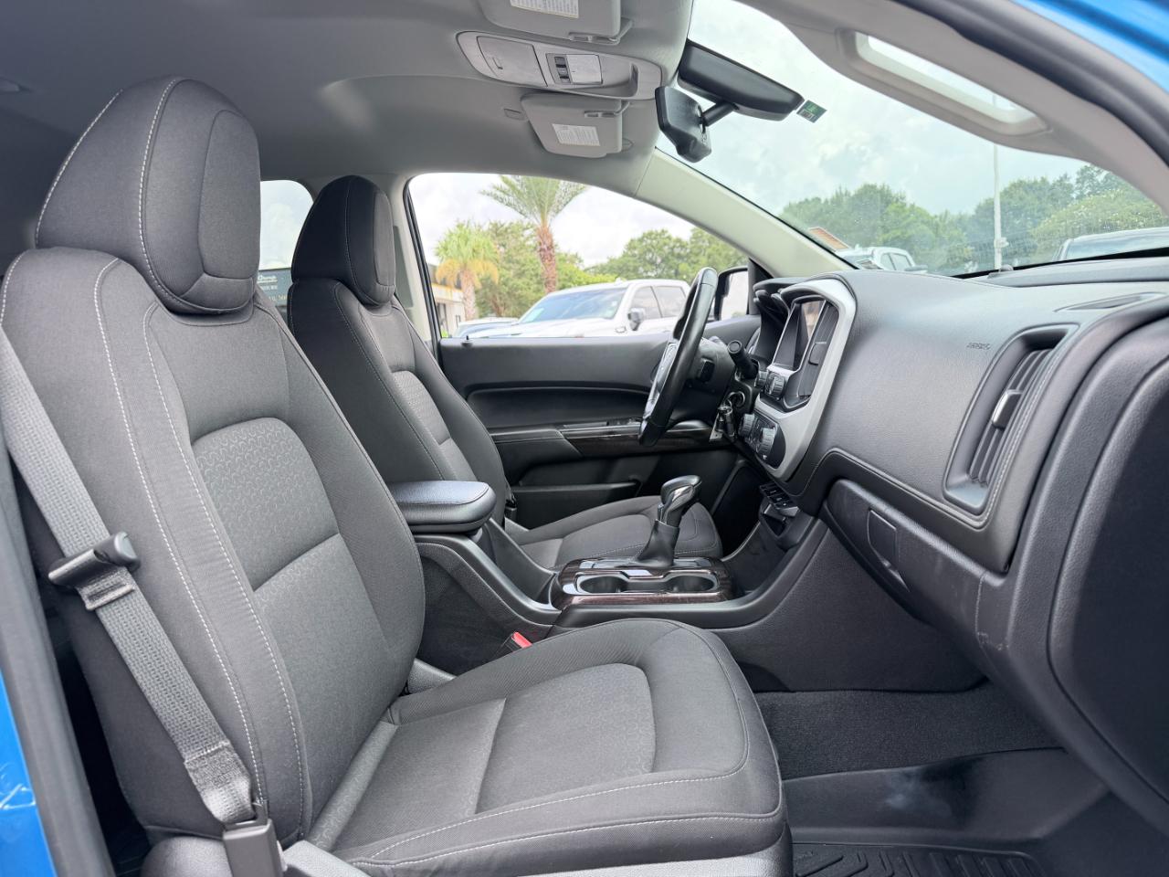 GMC Canyon 2WD Crew Cab 128" Elevation 2022
