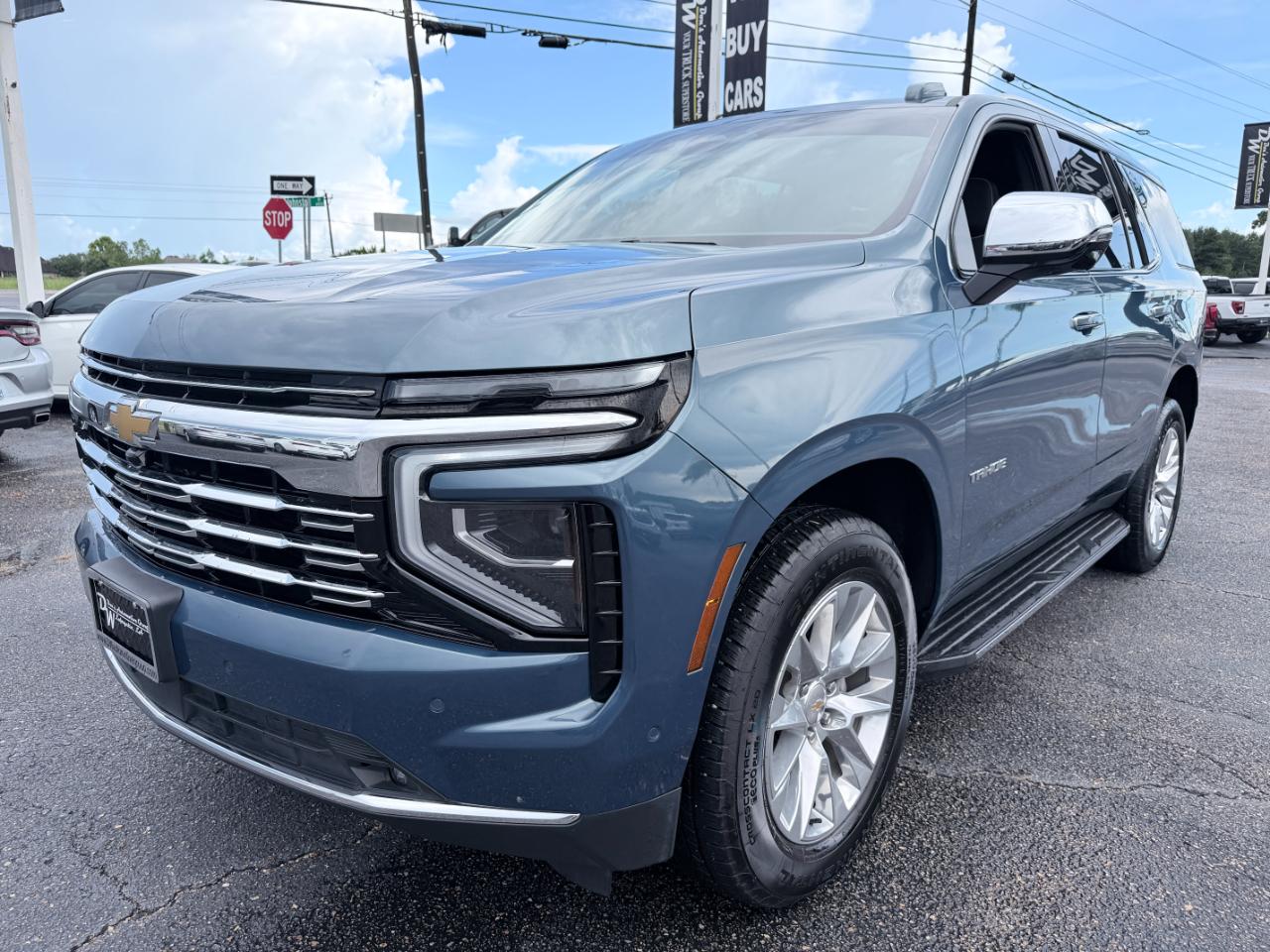 Chevrolet Tahoe 2WD 4dr Premier 2025