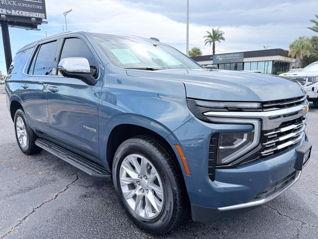 Chevrolet Tahoe 2WD 4dr Premier 2025