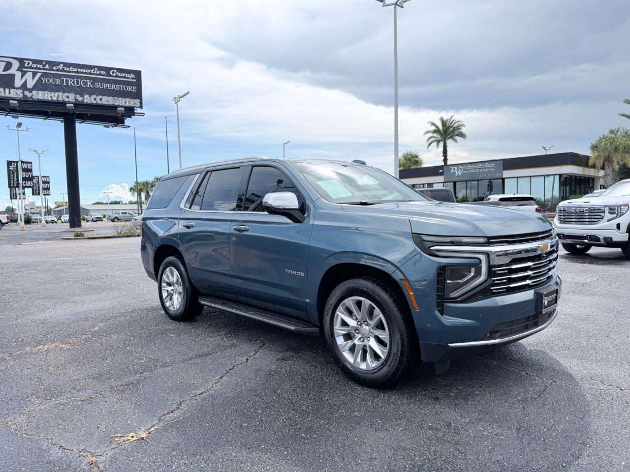 Chevrolet Tahoe 2WD 4dr Premier 2025