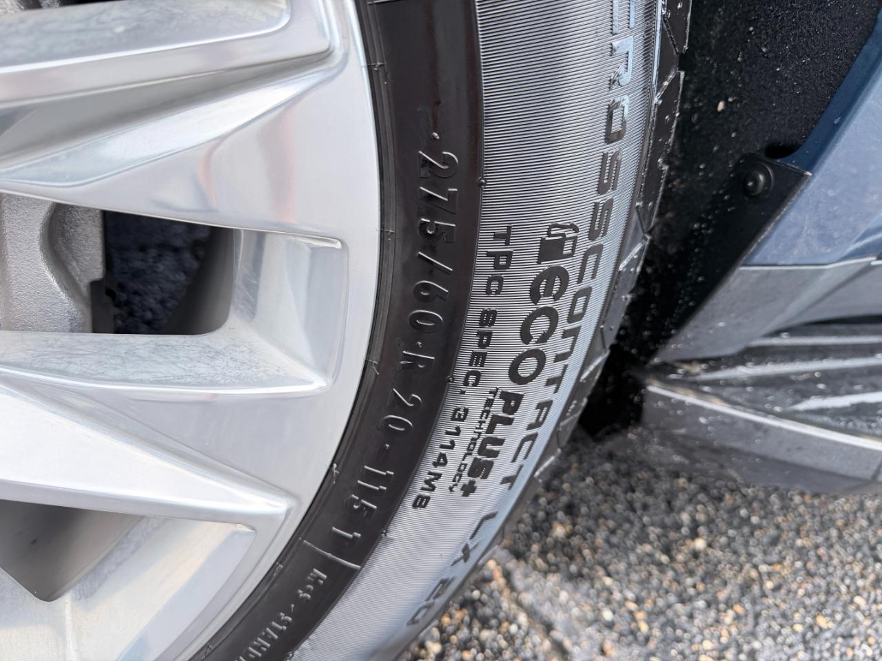 Chevrolet Tahoe 2WD 4dr Premier 2025