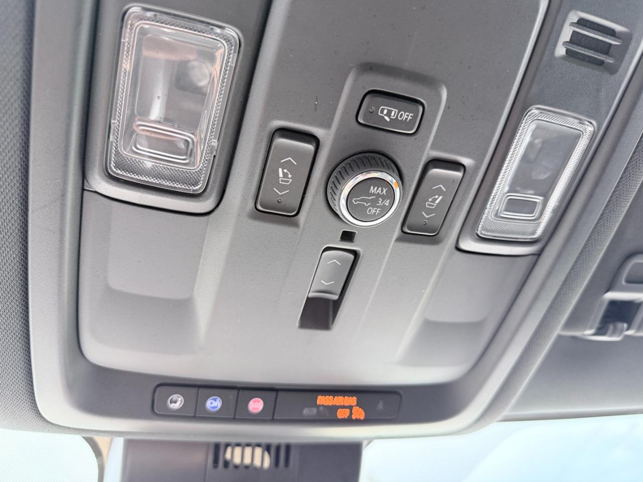 Chevrolet Tahoe 2WD 4dr Premier 2025