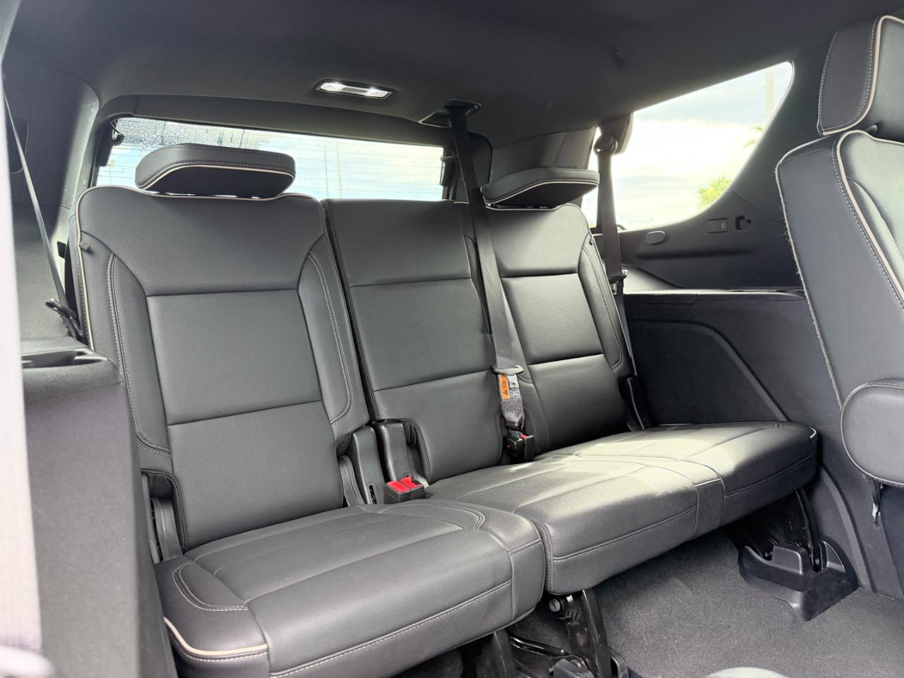 Chevrolet Tahoe 2WD 4dr Premier 2025