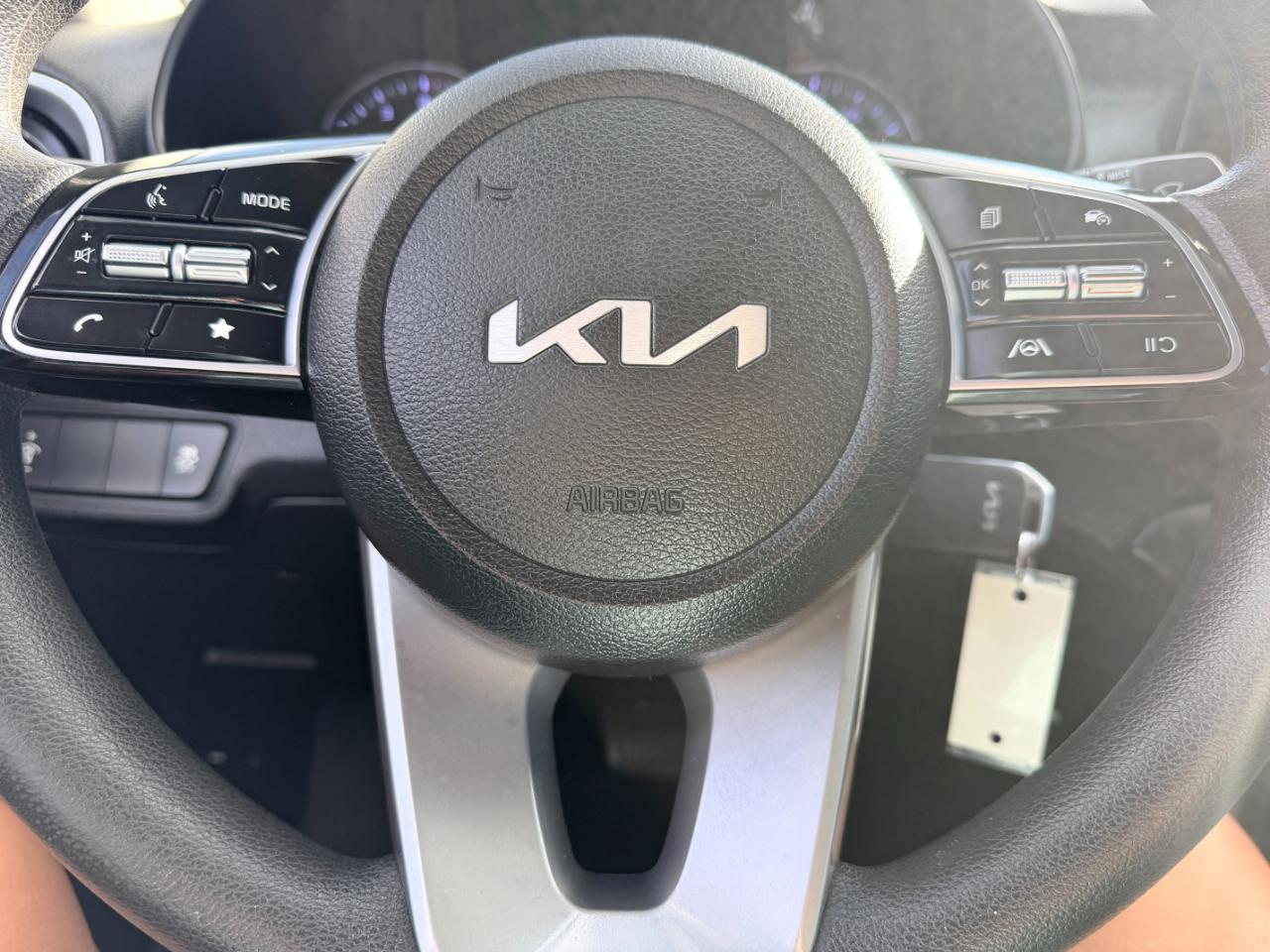 Kia Forte LXS IVT 2023