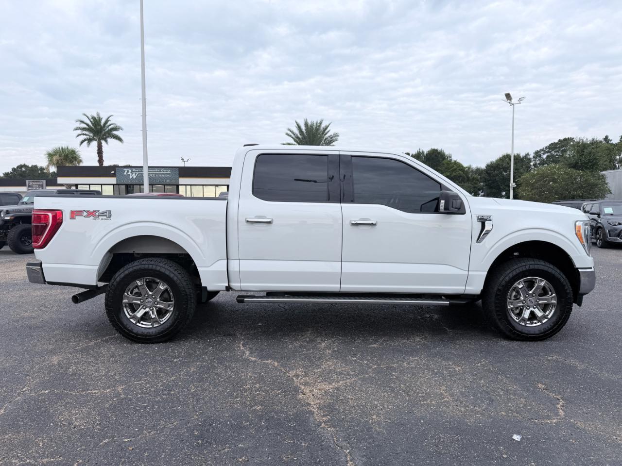 Ford F-150 XLT 4WD SuperCrew 5.5' Box 2021