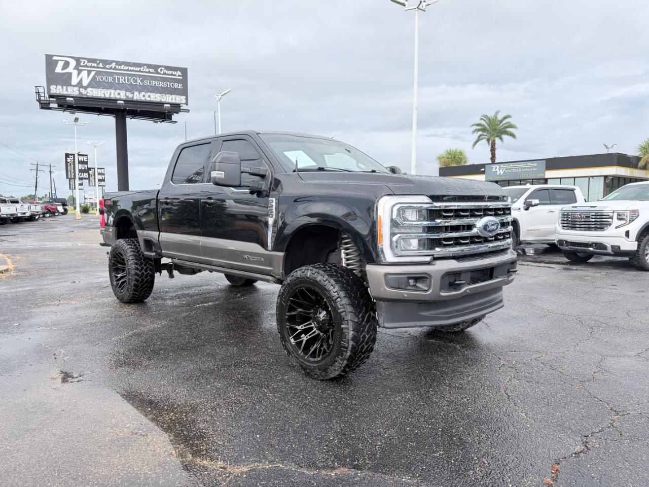 Ford Super Duty F-250 SRW King Ranch 4WD Crew Cab 8' Box 2023
