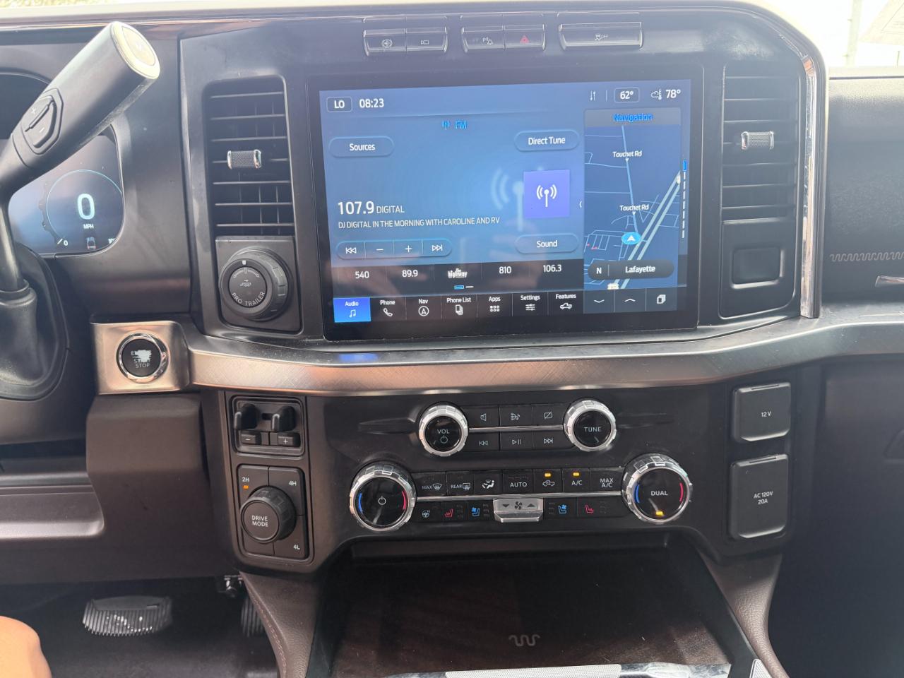 Ford Super Duty F-250 SRW King Ranch 4WD Crew Cab 8' Box 2023