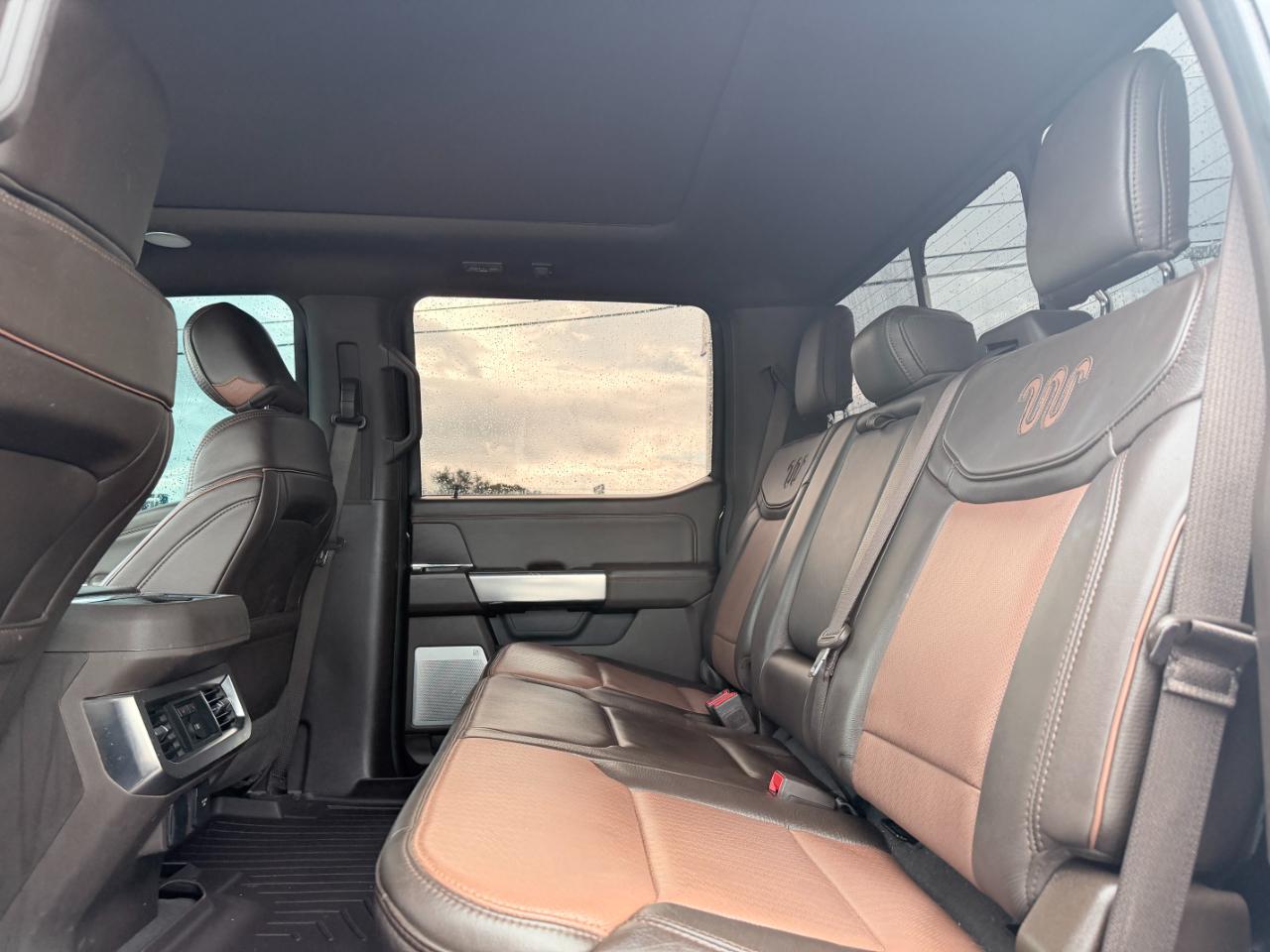 Ford Super Duty F-250 SRW King Ranch 4WD Crew Cab 8' Box 2023