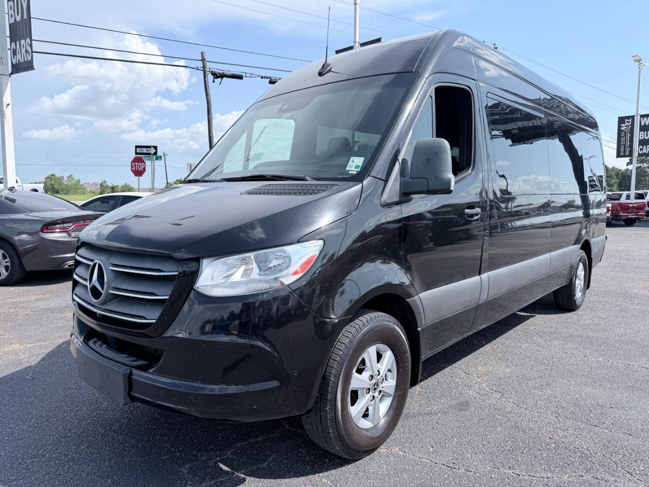 Mercedes-Benz Sprinter Passenger Van 2500 High Roof I4 Diesel HO 170" RWD 2023