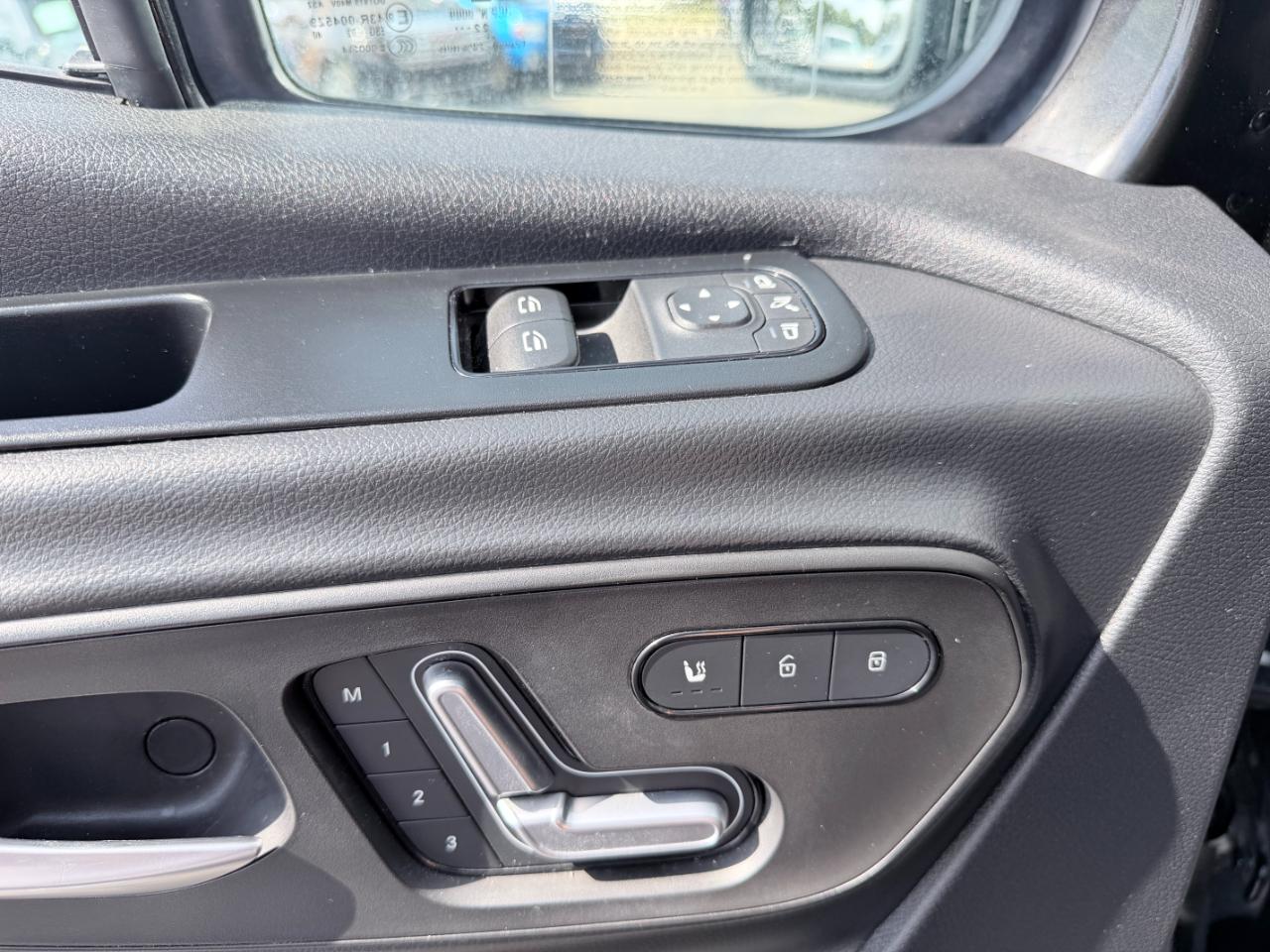 Mercedes-Benz Sprinter Passenger Van 2500 High Roof I4 Diesel HO 170" RWD 2023