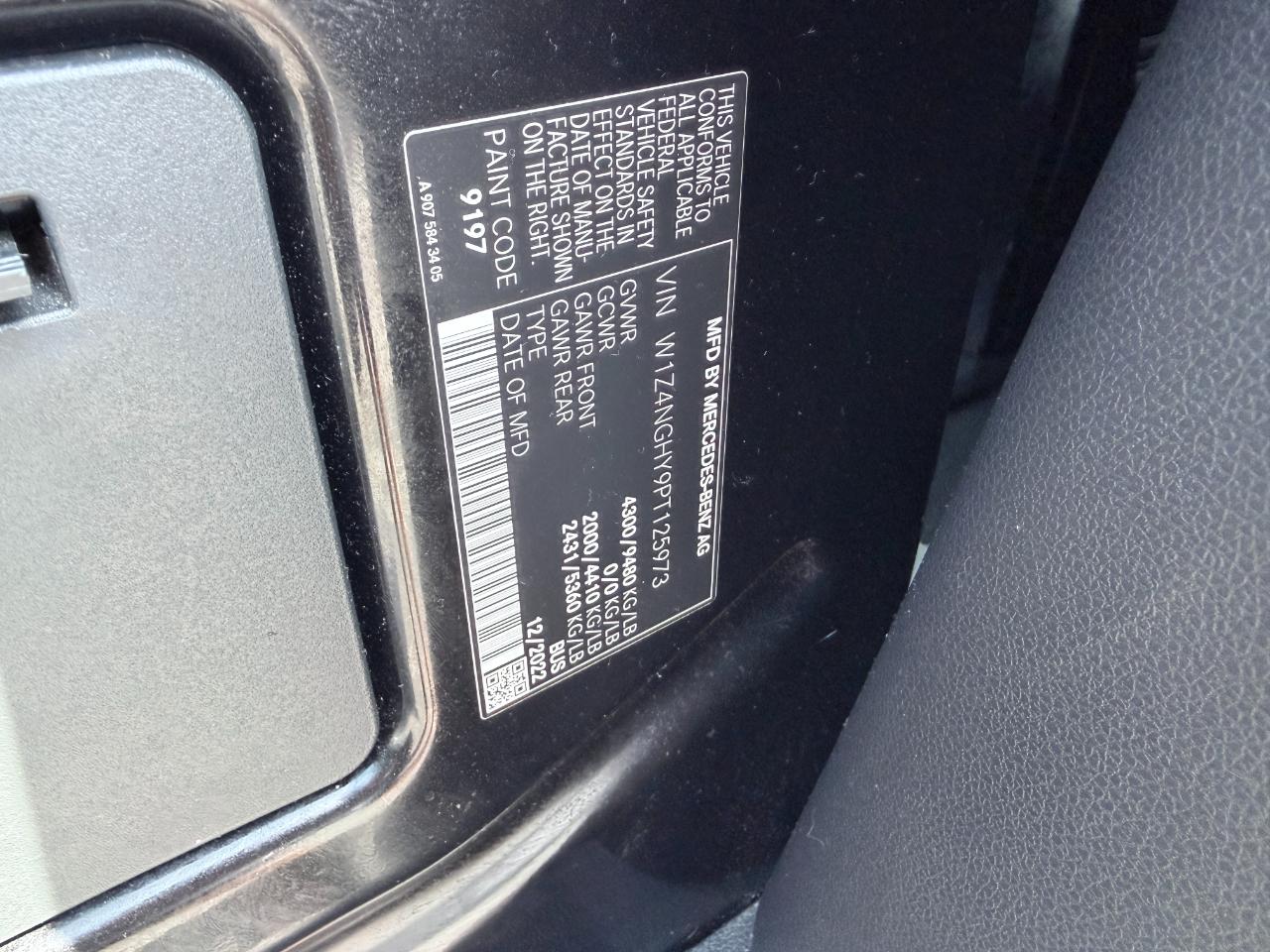 Mercedes-Benz Sprinter Passenger Van 2500 High Roof I4 Diesel HO 170" RWD 2023