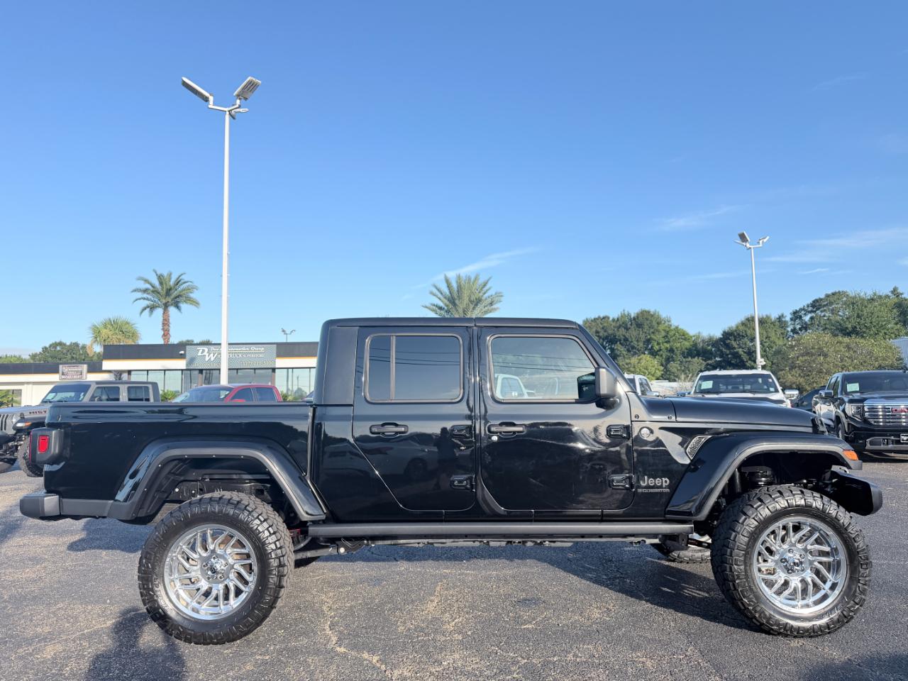 Jeep Gladiator Sport S 4x4 2024