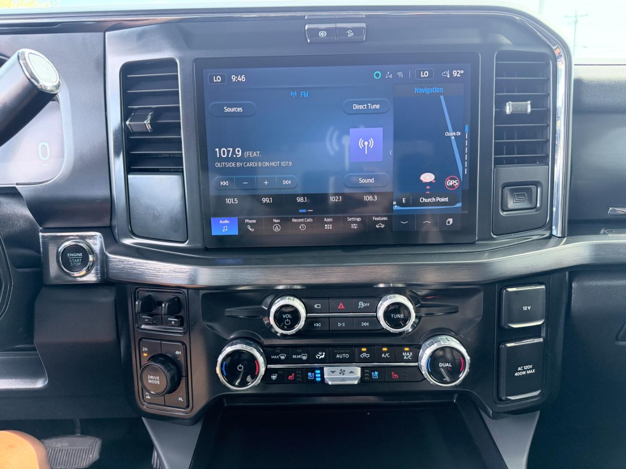 Ford Super Duty F-250 SRW Lariat 4WD Crew Cab 8' Box 2025