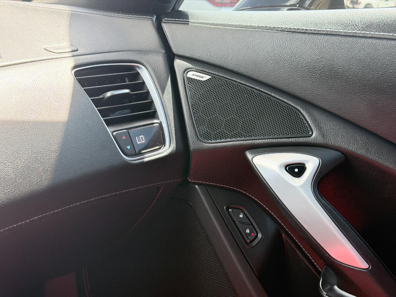 Chevrolet Corvette 2dr Stingray Cpe w/1LT 2019