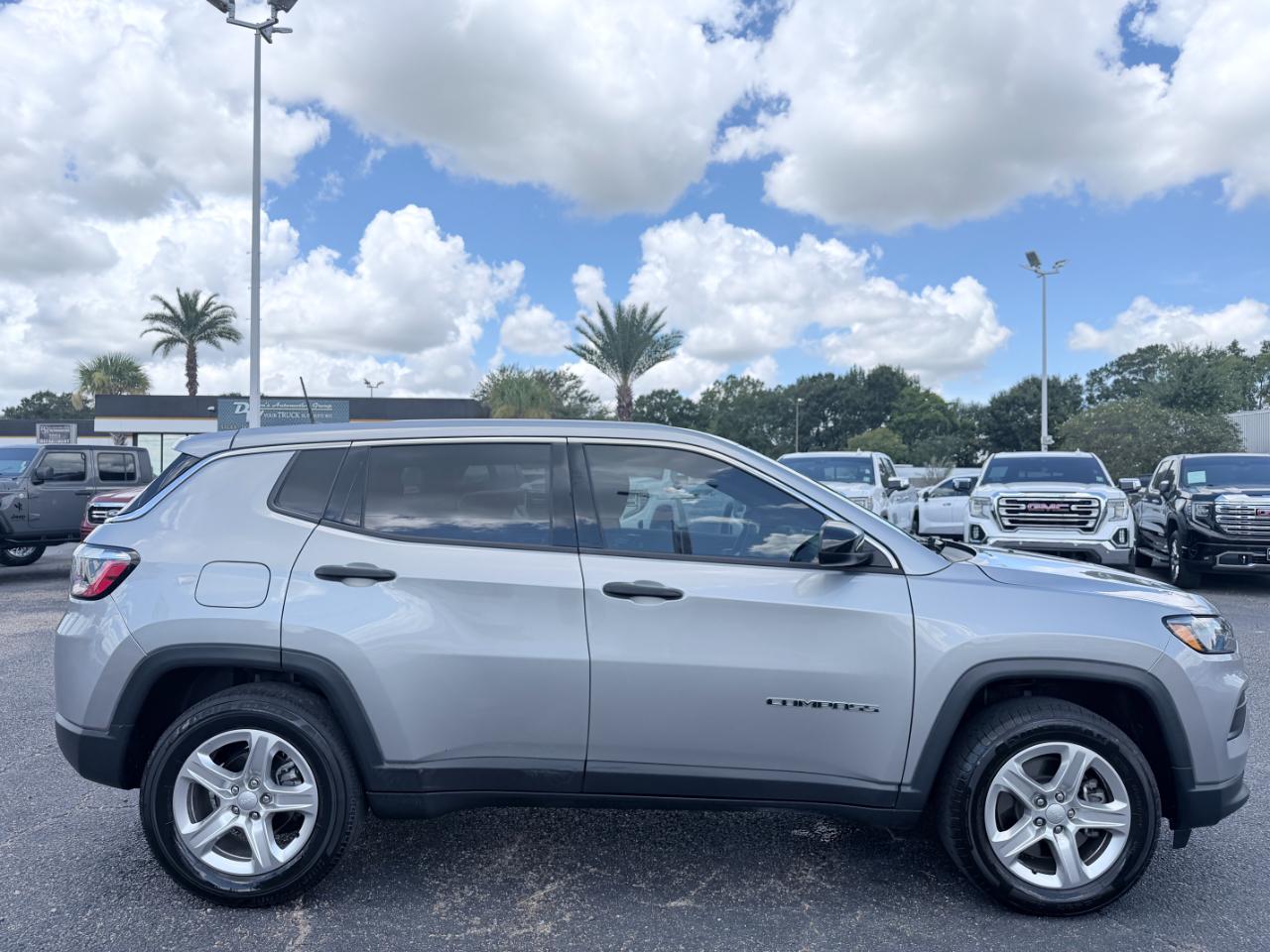 Jeep Compass Sport 4x4 2023
