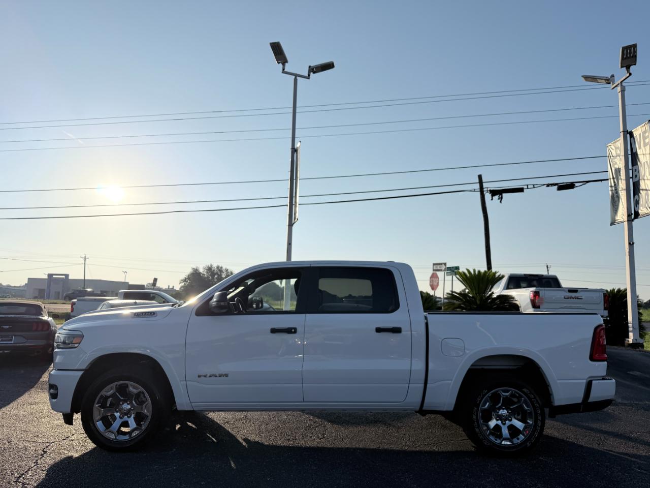 RAM 1500 Big Horn 4x4 Crew Cab 5'7" Box 2026