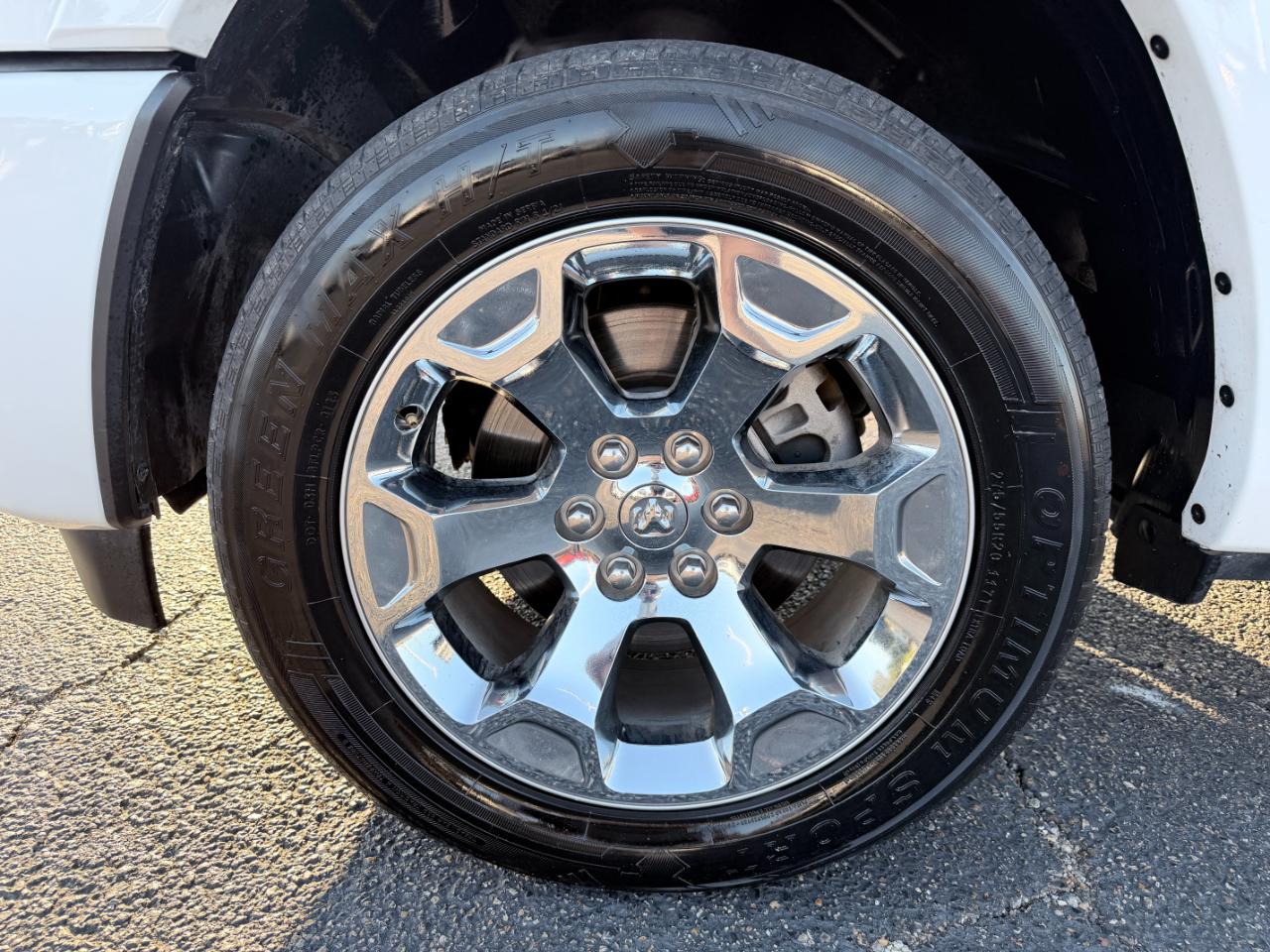 RAM 1500 Big Horn 4x4 Crew Cab 5'7" Box 2026