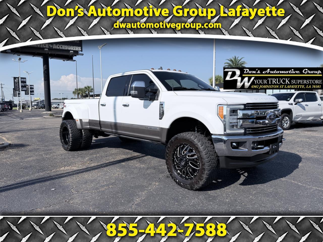 2019 Ford Super Duty F-350 DRW Lariat 4WD Crew Cab 8' Box