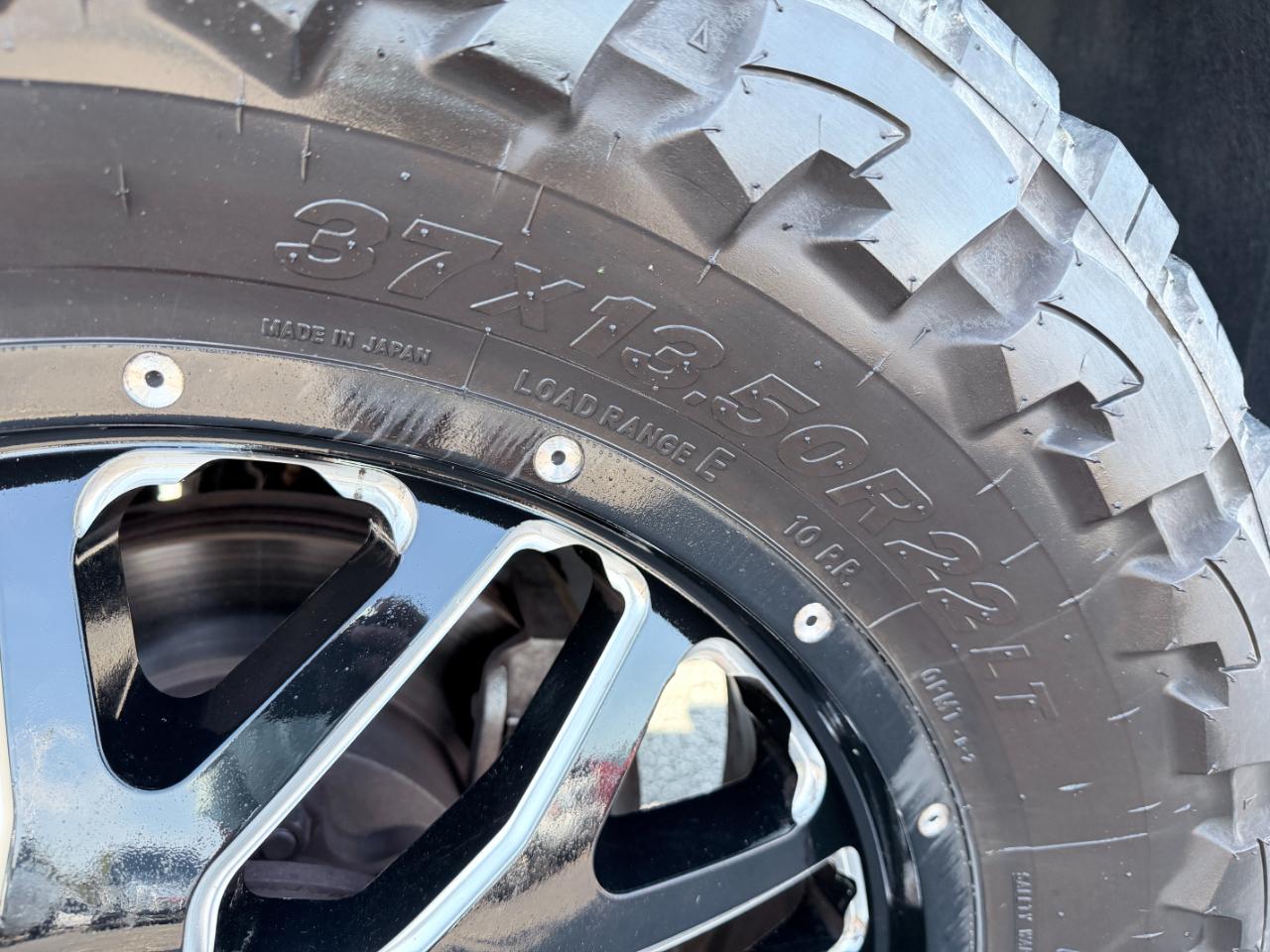 Ford Super Duty F-350 DRW Lariat 4WD Crew Cab 8' Box 2019