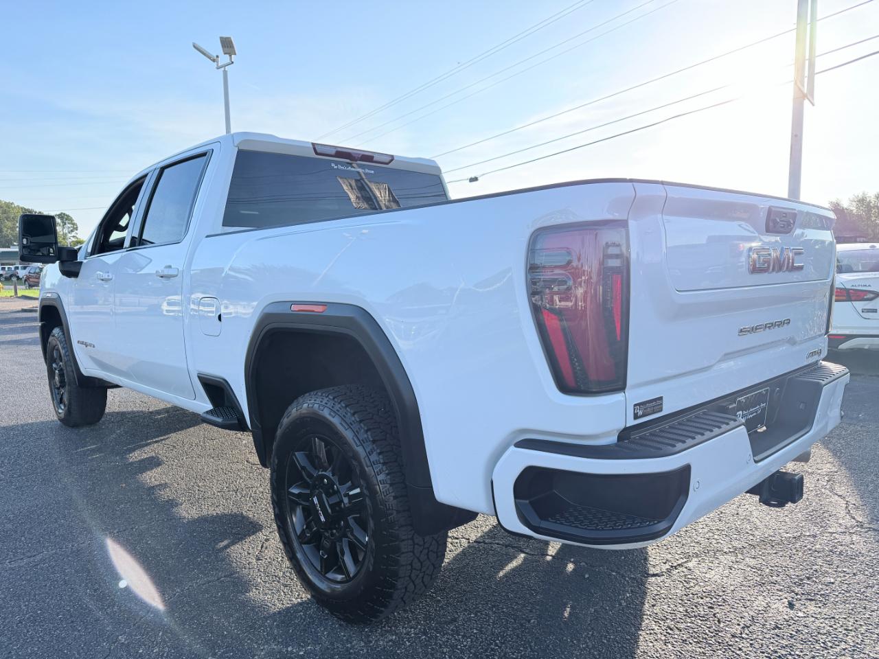 GMC Sierra 2500HD 4WD Crew Cab 159" AT4 2025