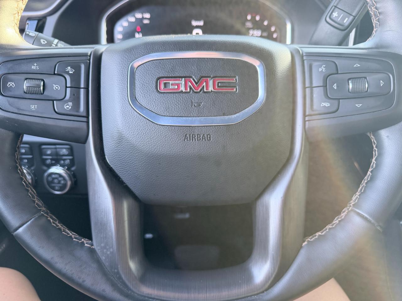 GMC Sierra 2500HD 4WD Crew Cab 159" AT4 2025