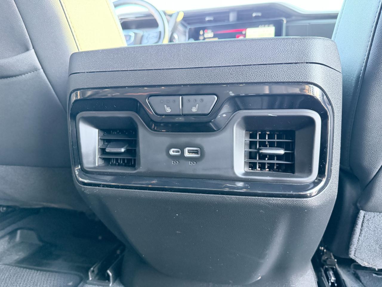 GMC Sierra 2500HD 4WD Crew Cab 159" AT4 2025