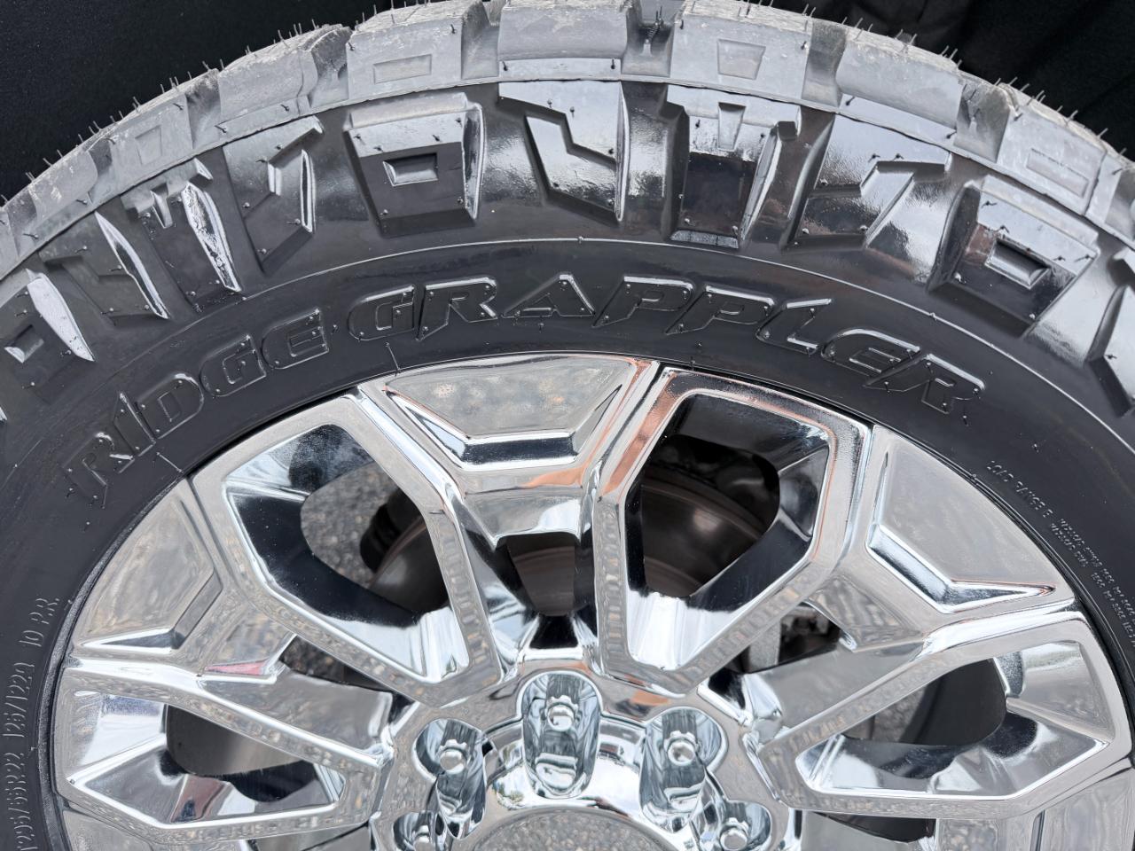 Chevrolet Silverado 2500HD 4WD Crew Cab 159" LT 2025