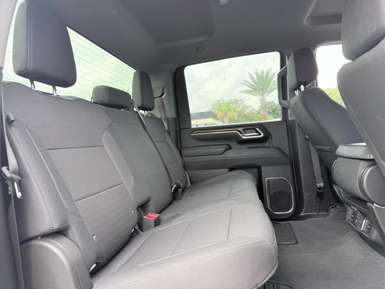Chevrolet Silverado 2500HD 4WD Crew Cab 159" LT 2025