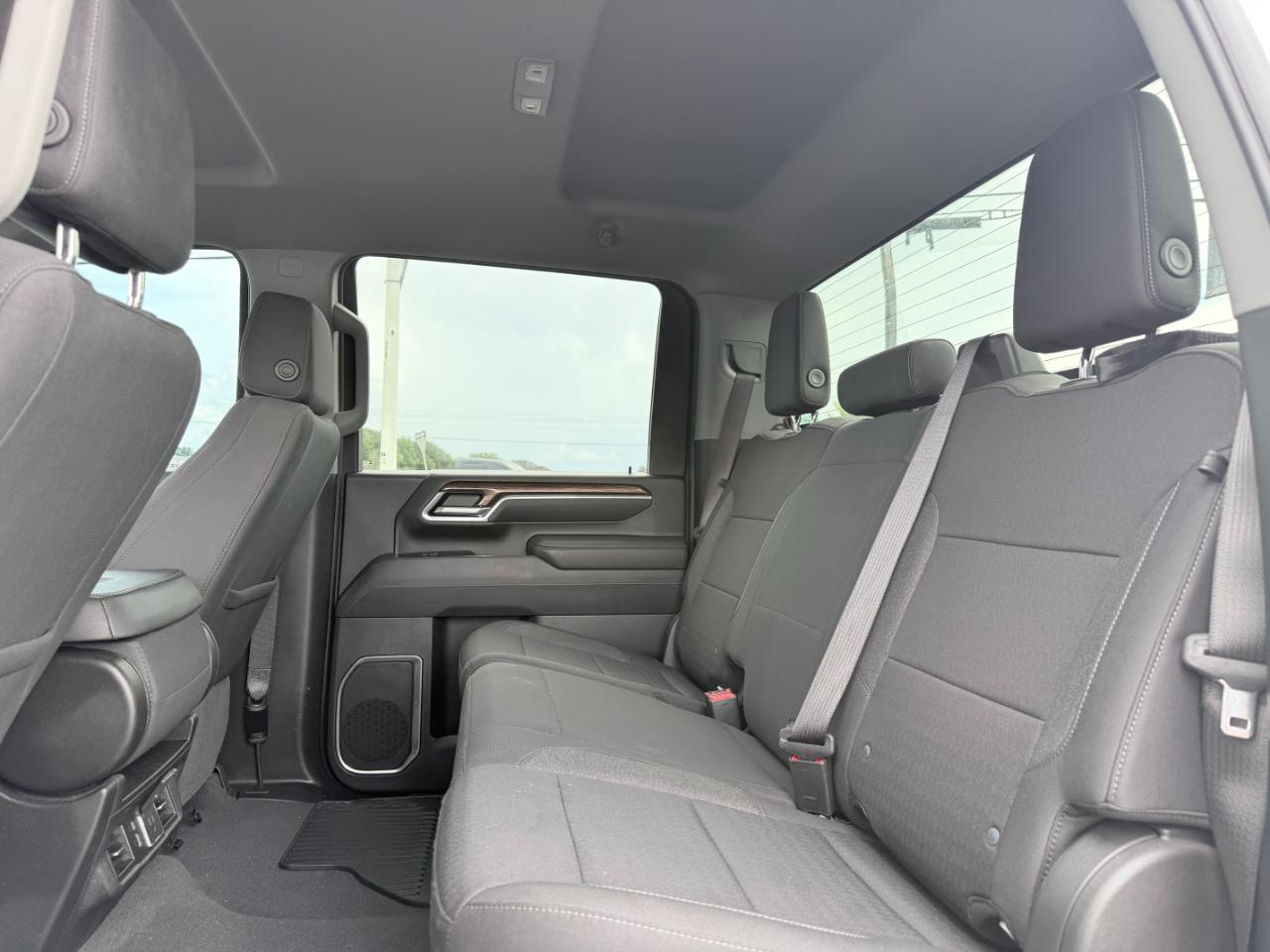 Chevrolet Silverado 2500HD 4WD Crew Cab 159" LT 2025
