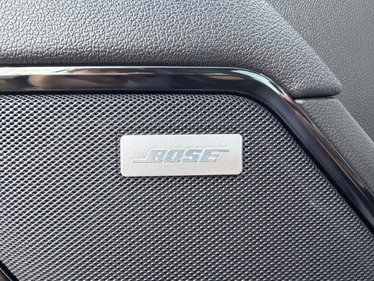 GMC Sierra 1500 4WD Crew Cab 147" AT4 2025